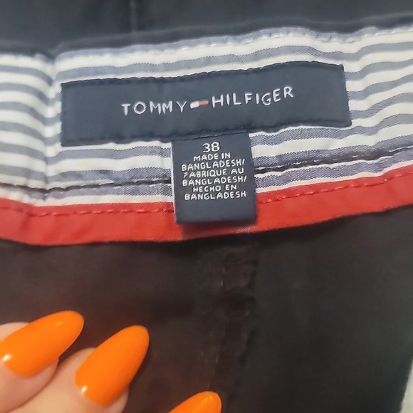 Tommy Hilfiger flat front four pocket shorts black 38 - Picture 4 of 6